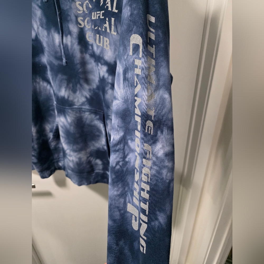 Anti Social Social Club X UFC Ultimatum Hoodie - Picture 3 of 5